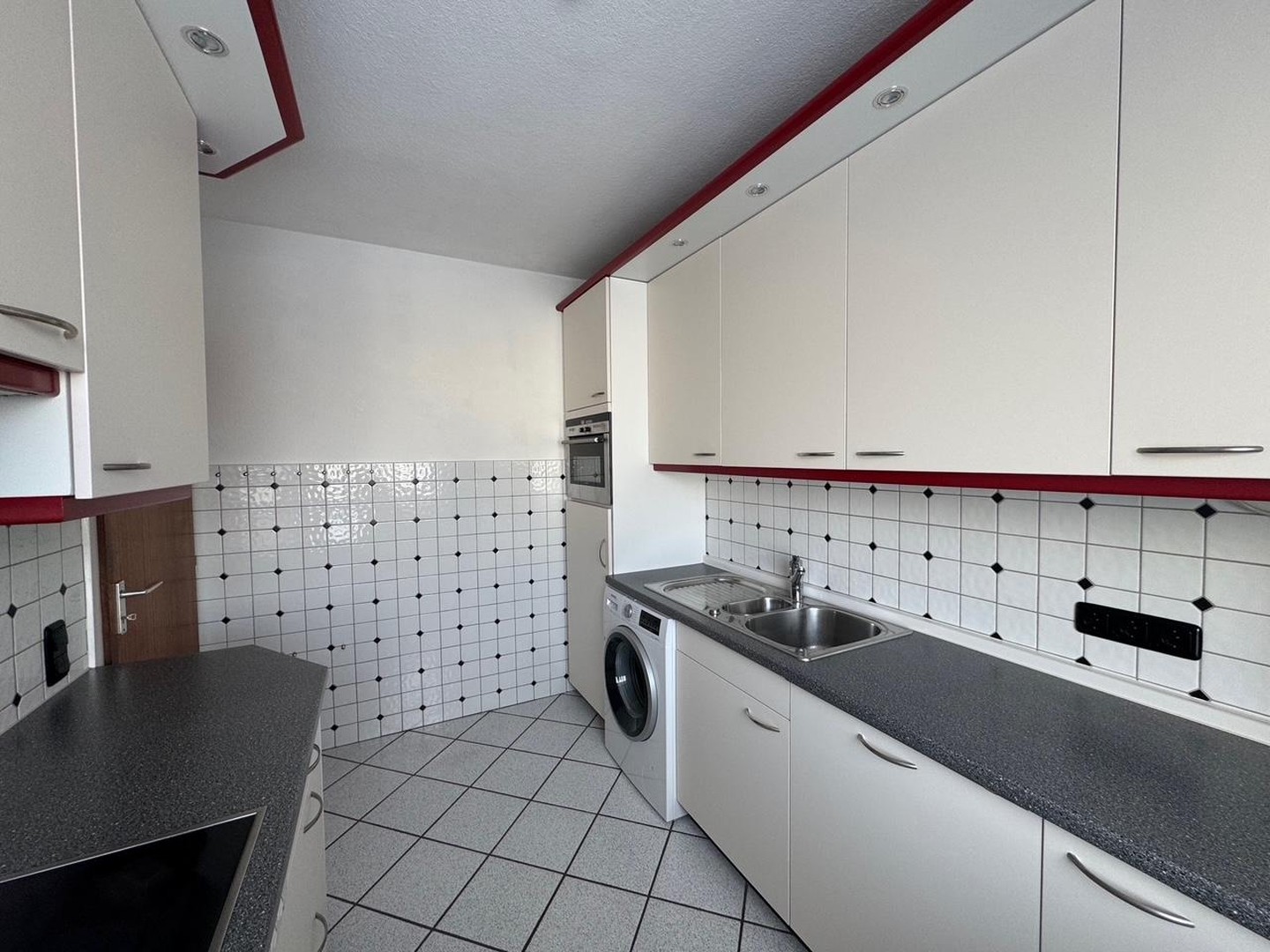 Property thumbnail 9