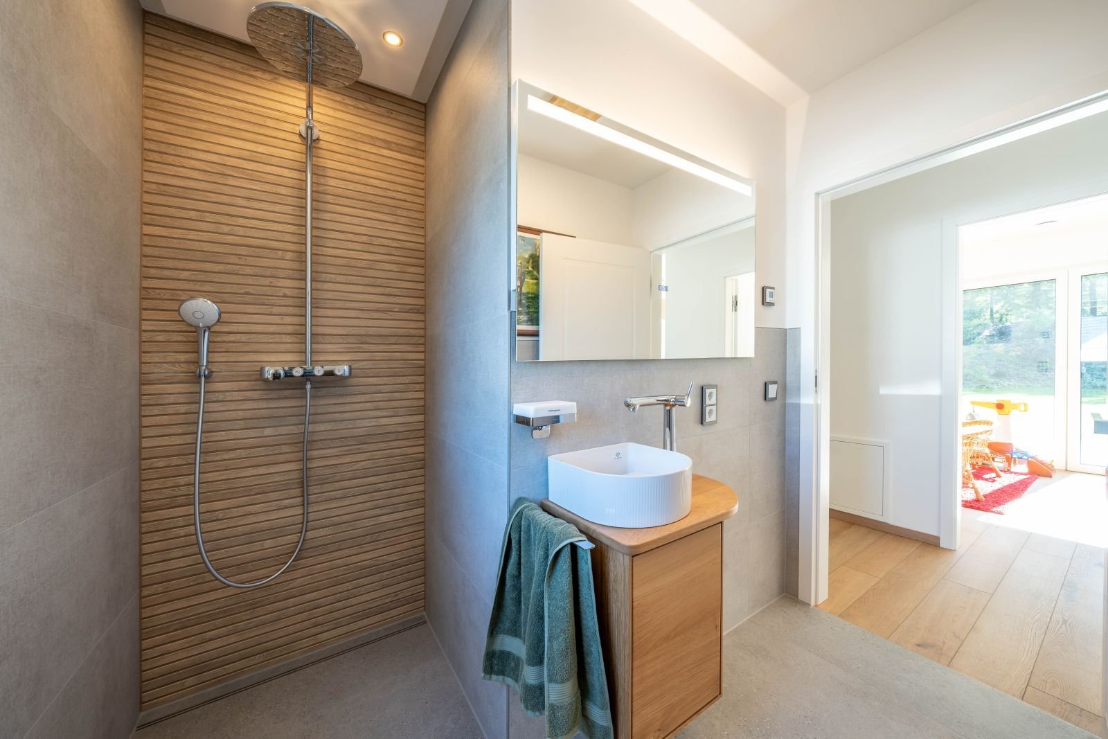 Property thumbnail 7