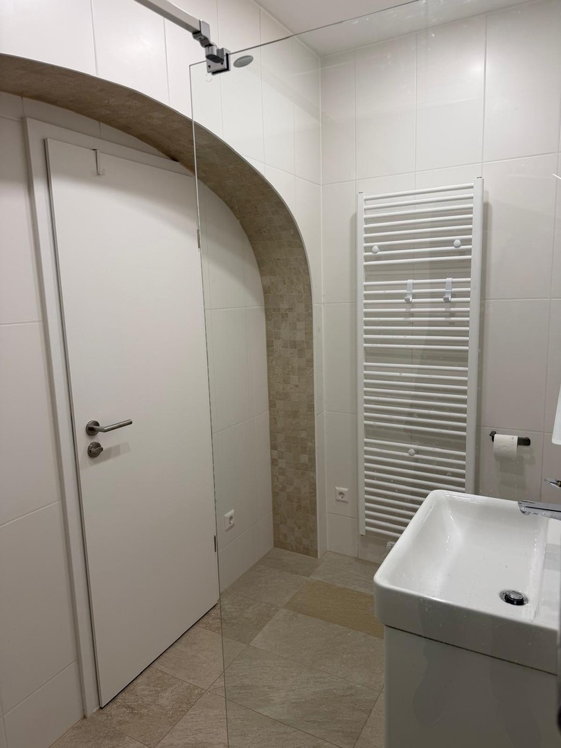 Property thumbnail 8