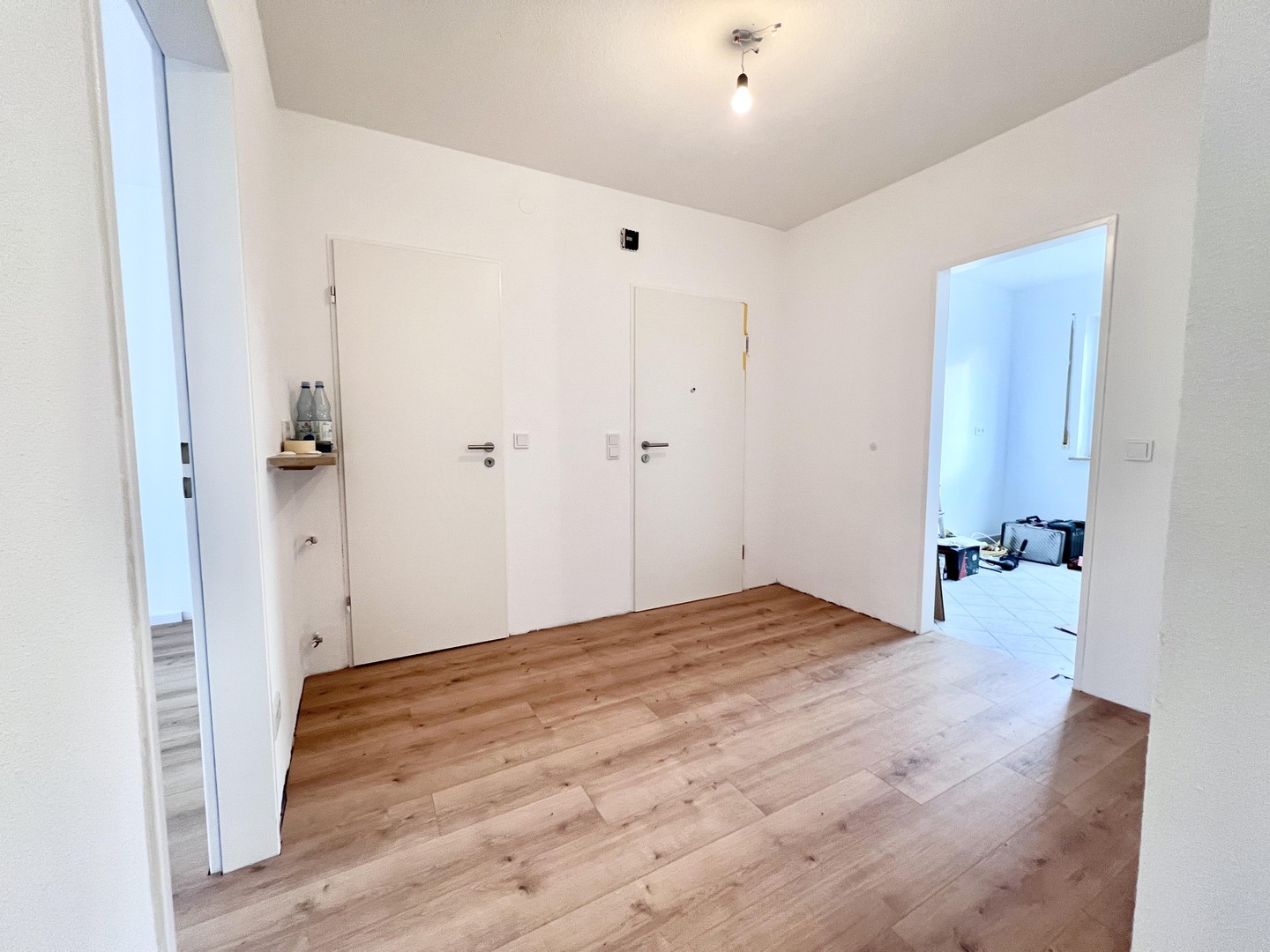 Neu sanierte, charmante 78qm 3 Zimmerwohnung mit Sonnenbalkon
