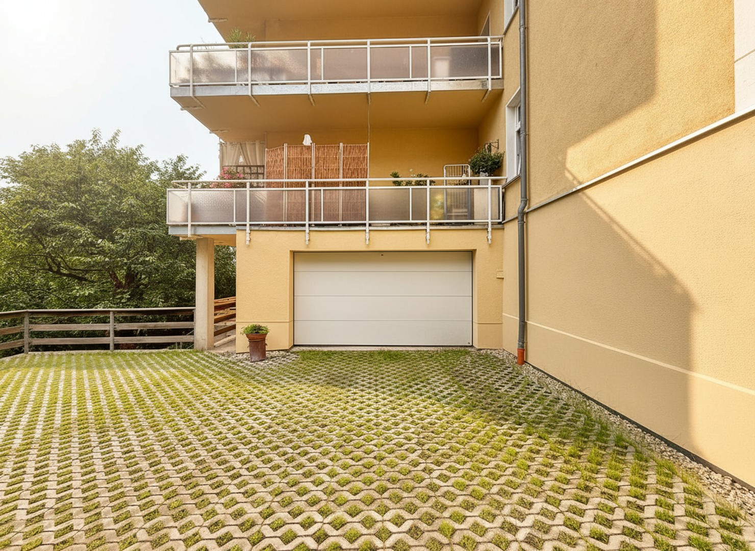 Property thumbnail 6