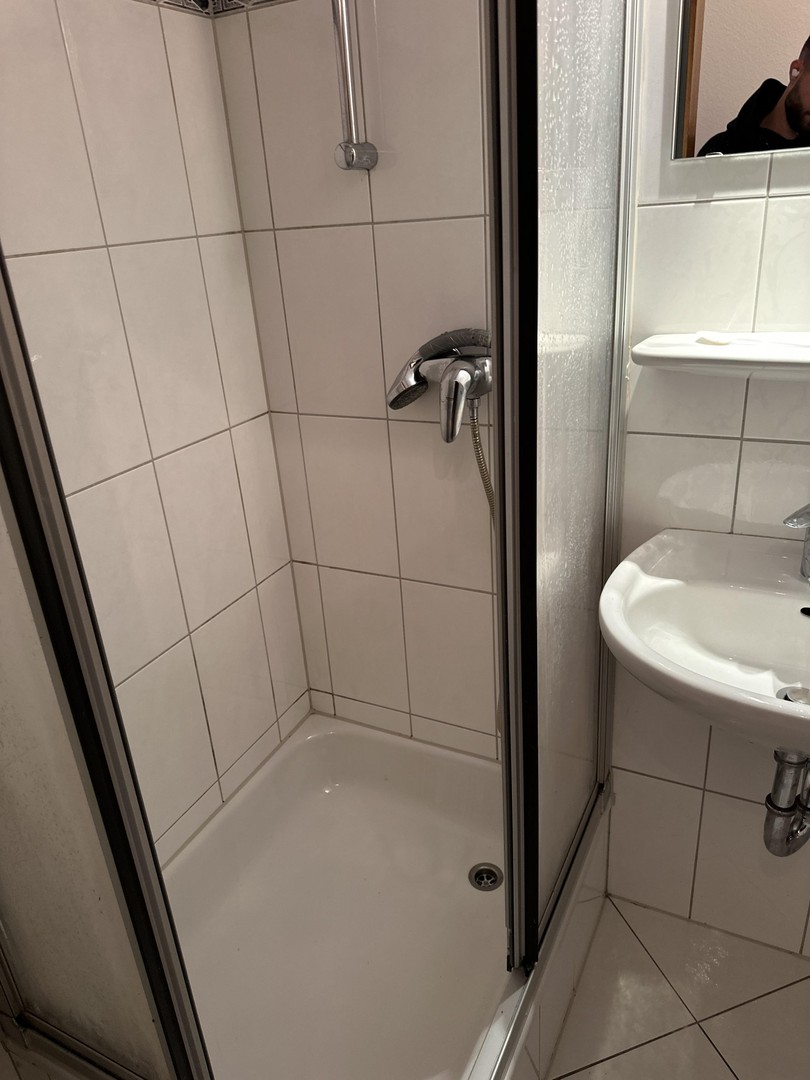 Property thumbnail 8