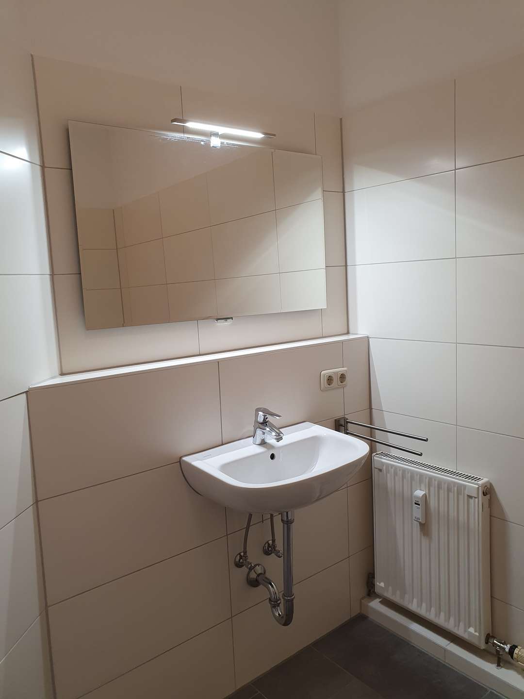 Property thumbnail 7