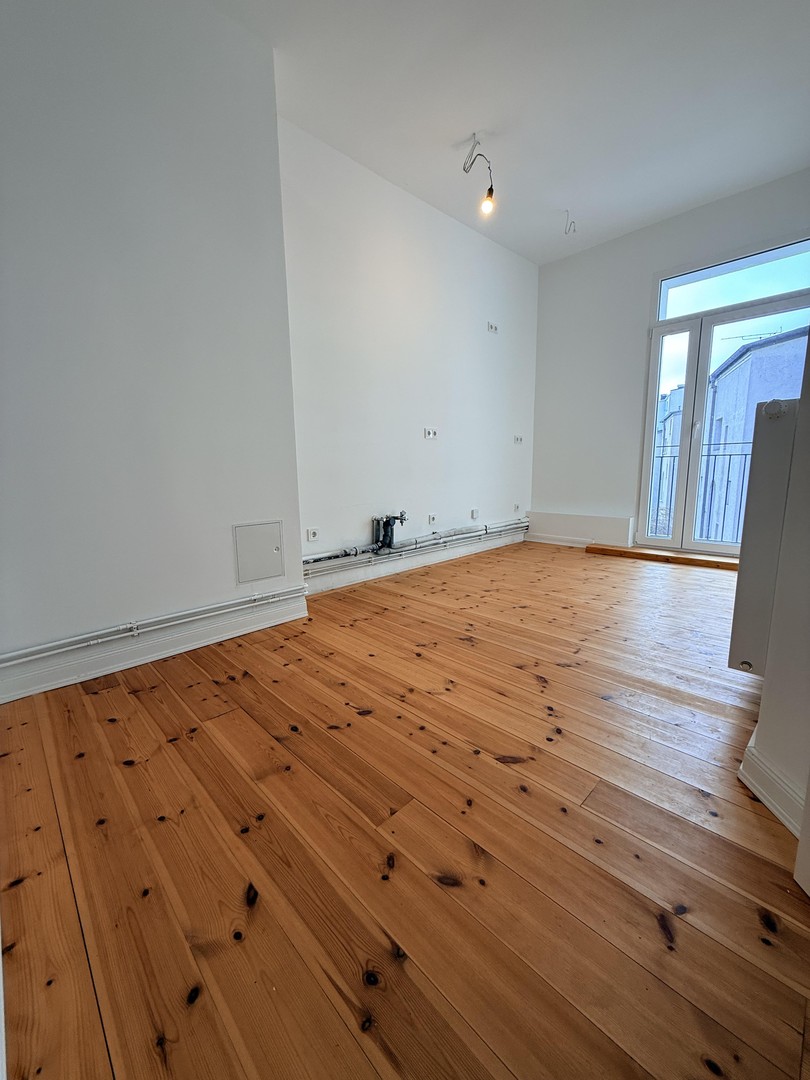 Property thumbnail 11