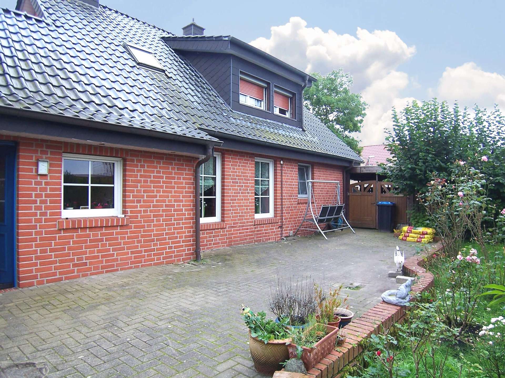 Immobilie in Haren (Ems) - Provisionsfrei für Käufer! Großzügiges Familienhaus mit Charme, Garten und Kamin – mitten in Haren - Bild 1