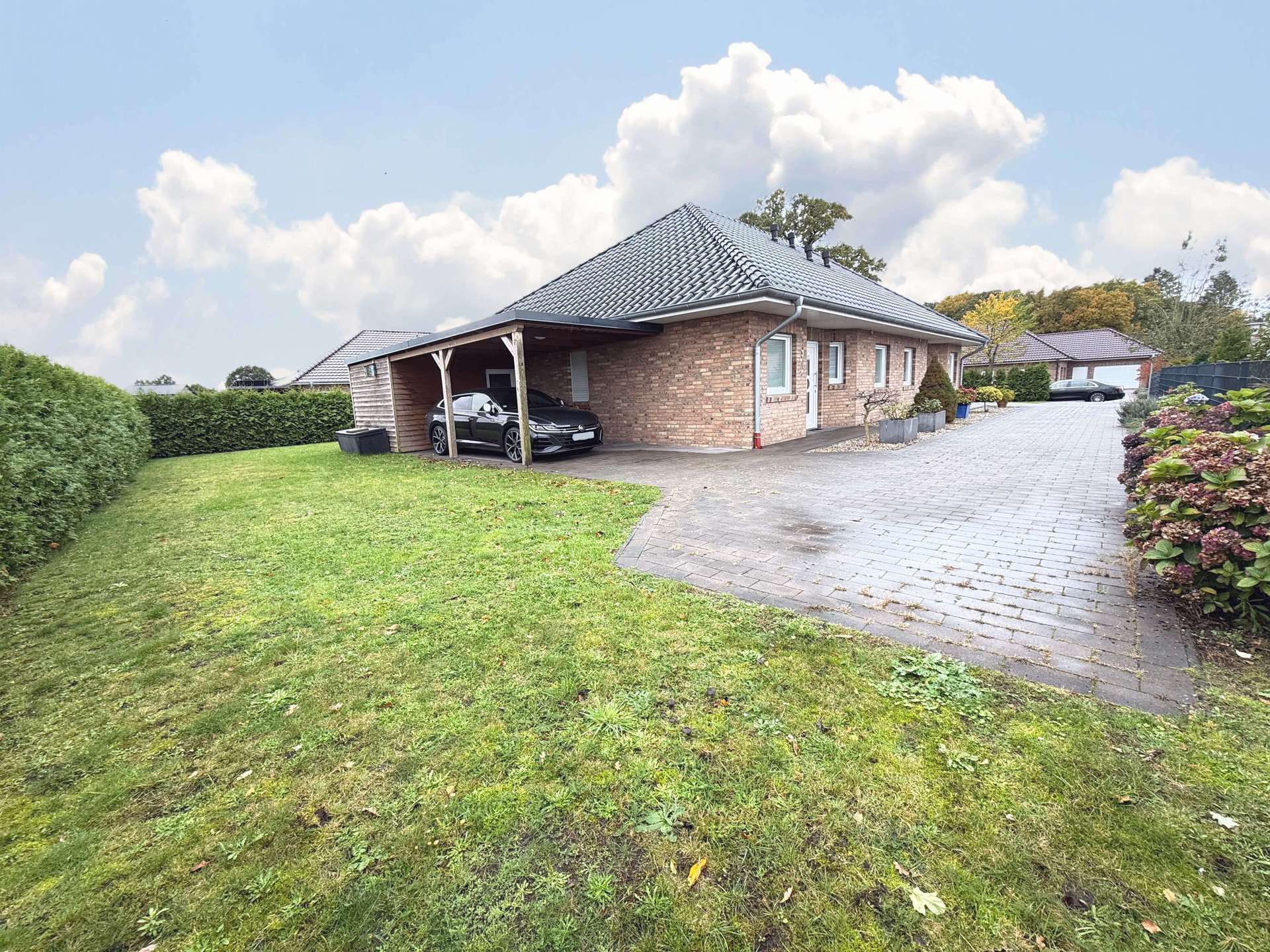 Immobilie in Walchum - Ein Ensemble – zwei Wohneinheiten mit Charme und Konzept - Bild 1