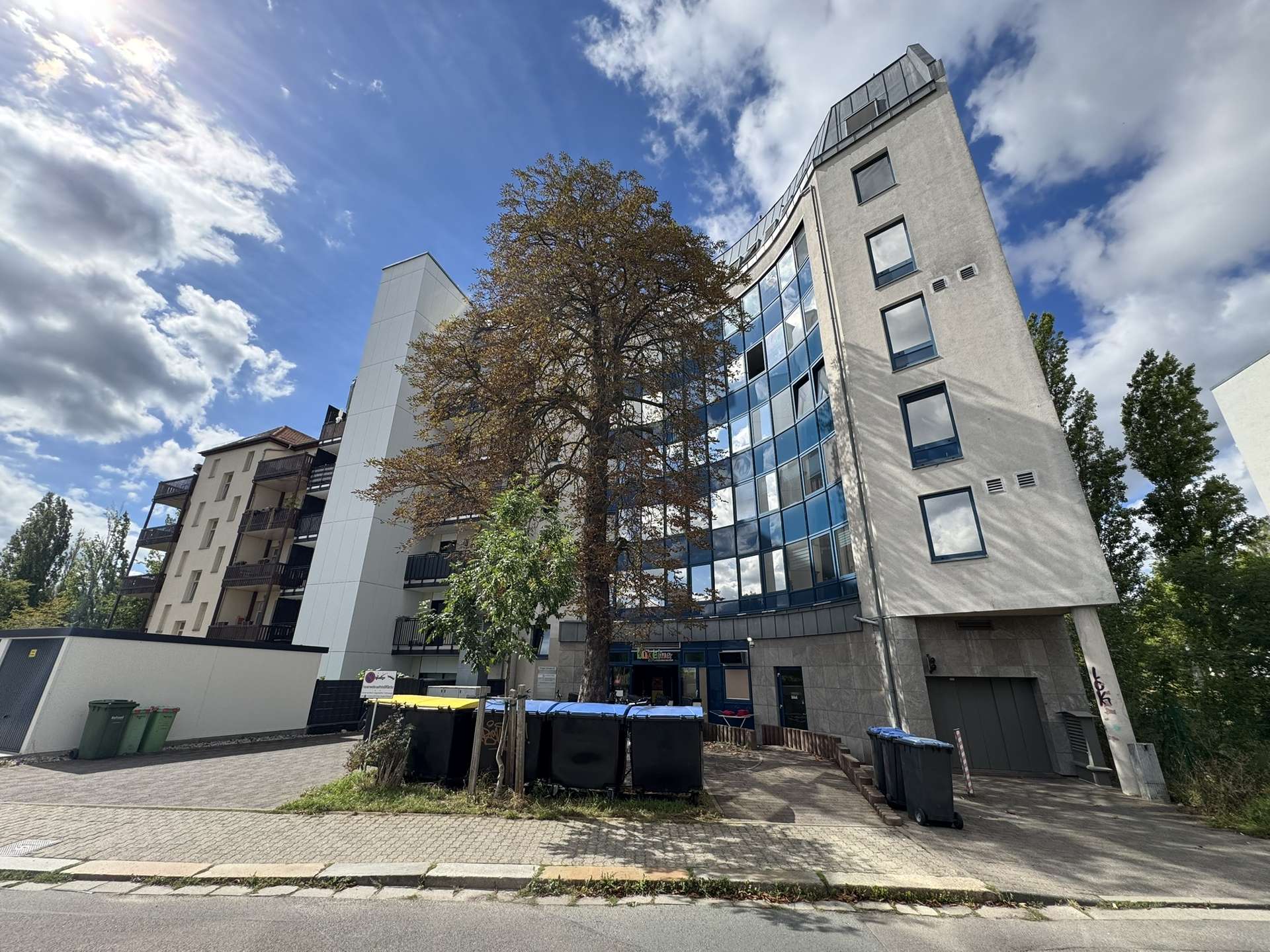 Property thumbnail 13