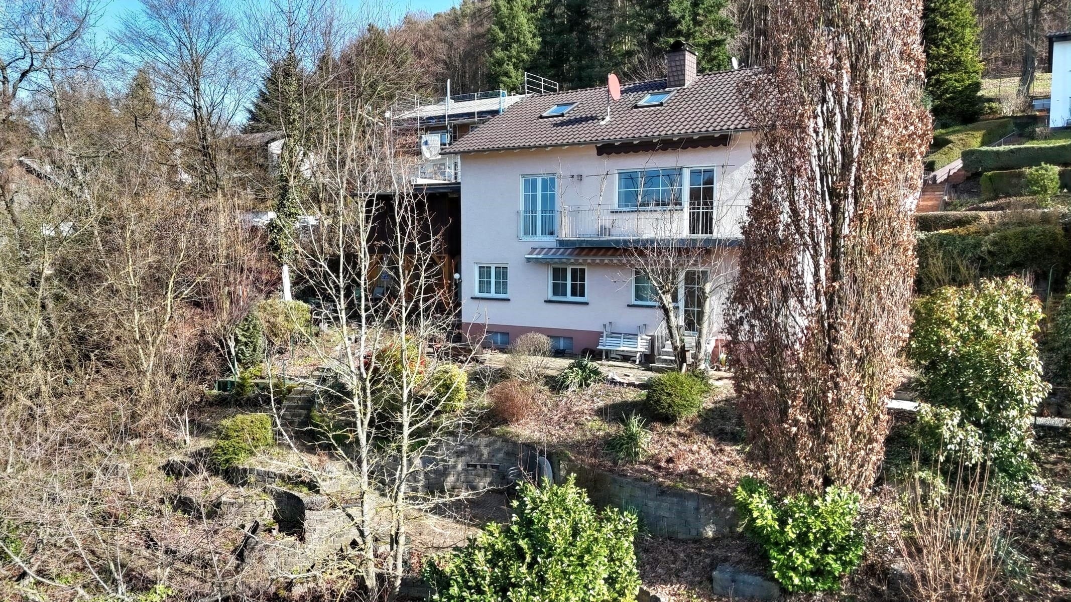 Immobilie in Bad König - Lage, Lage, Sonne, Ausblick. Einfamilienhaus mit Doppelgarage in ländlicher Odenwaldlage - Bild 2