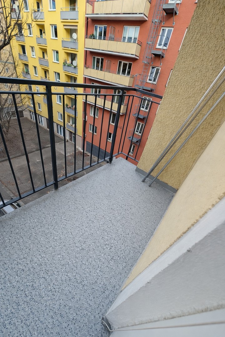 Property thumbnail 8