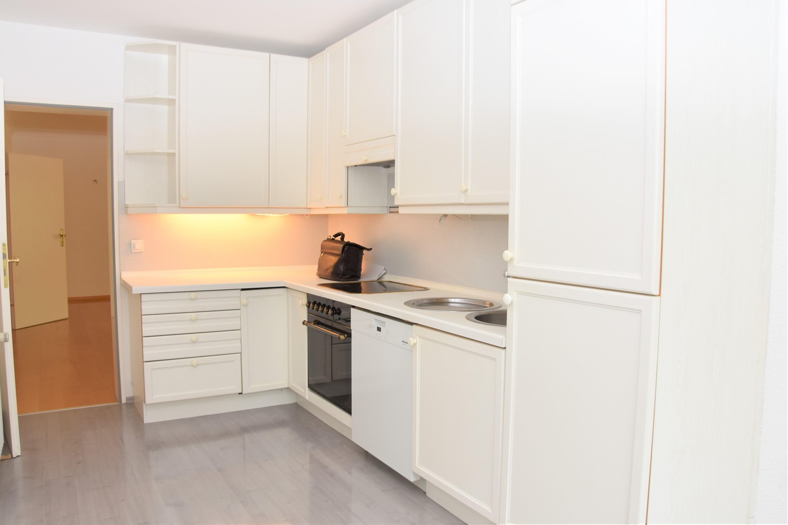 Property thumbnail 8