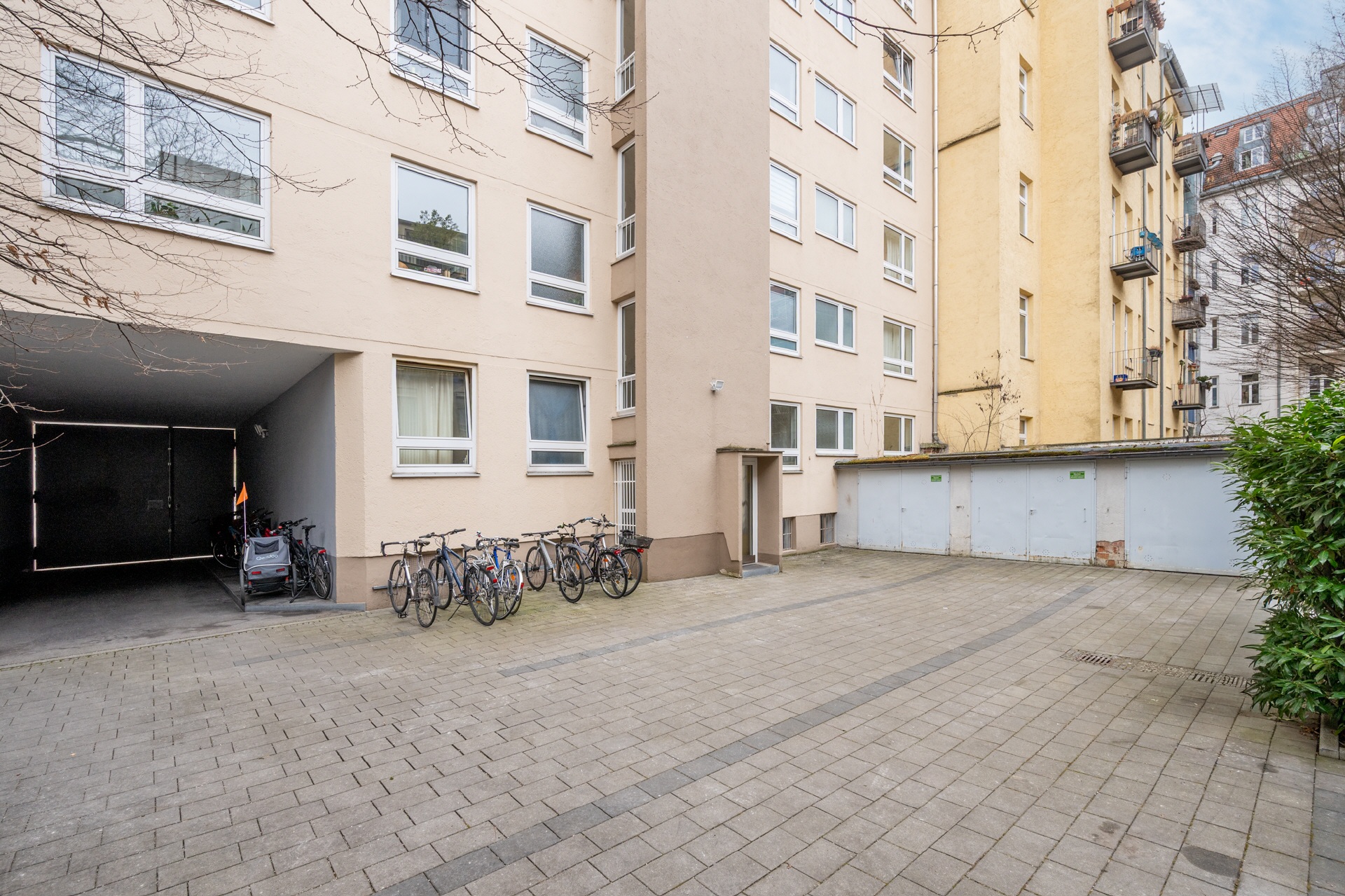 Property thumbnail 9