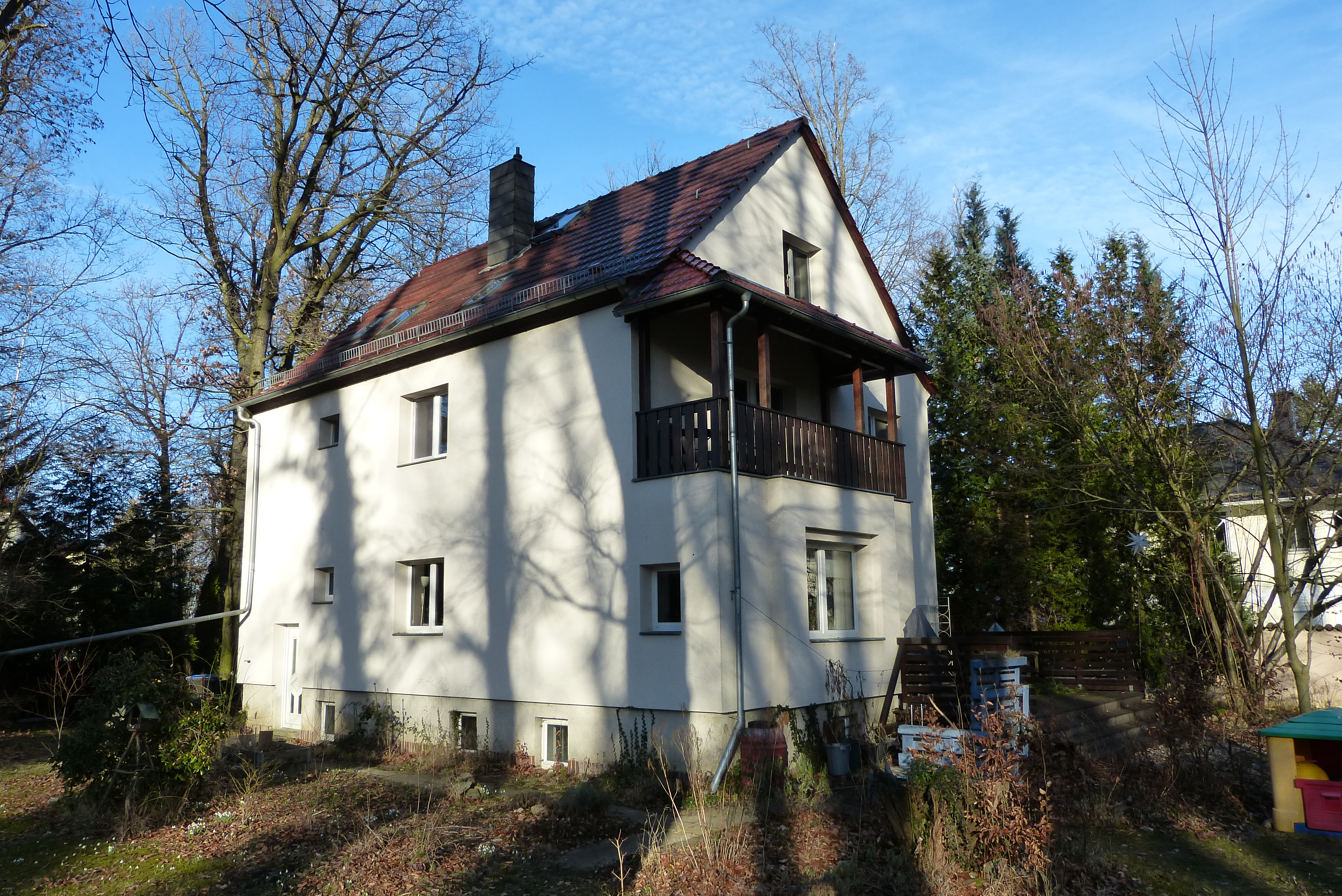 Wohnhaus in gewachsener Siedlung, Objekt Nr. 4 6 38 3