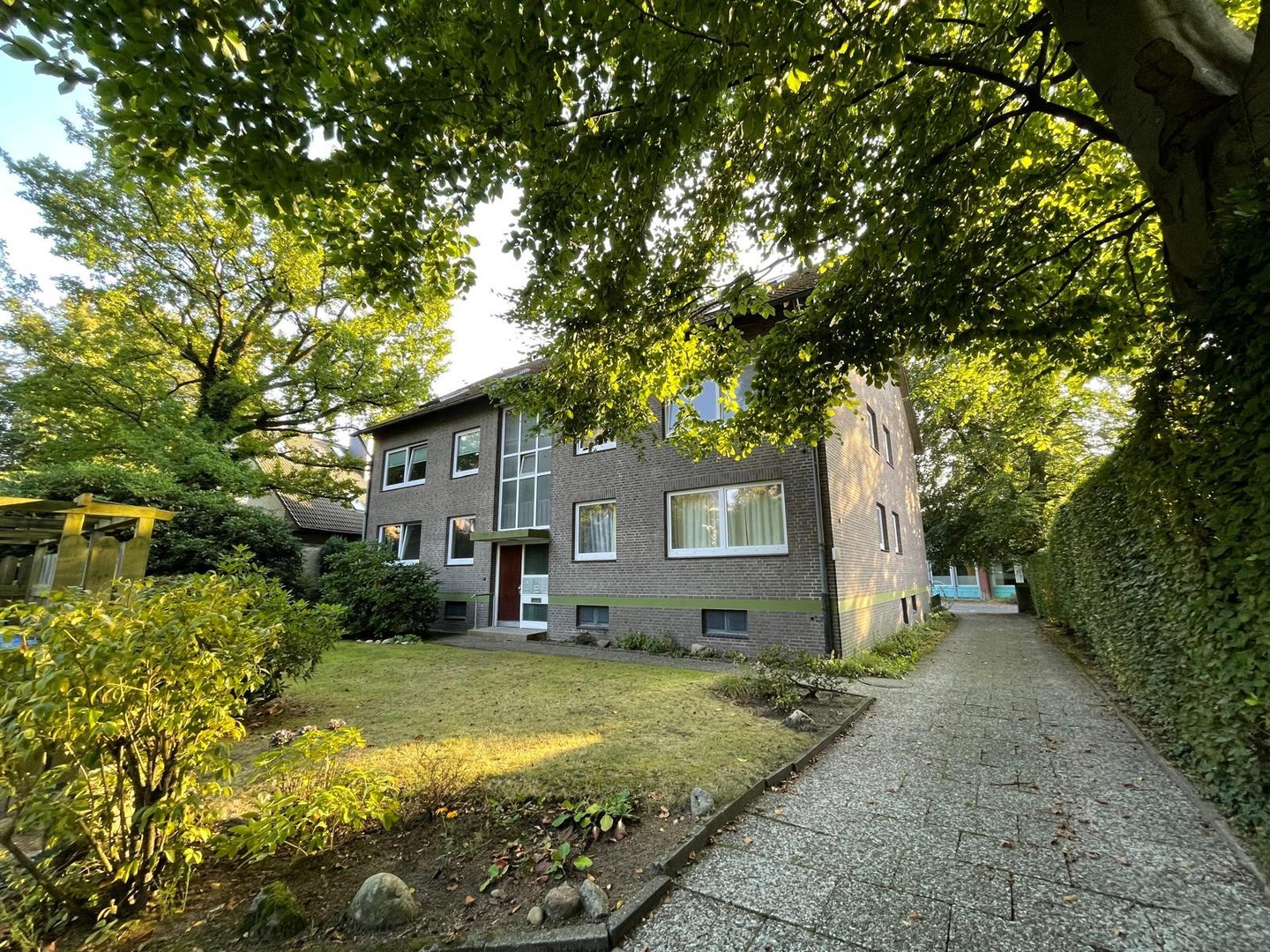 Property thumbnail 9