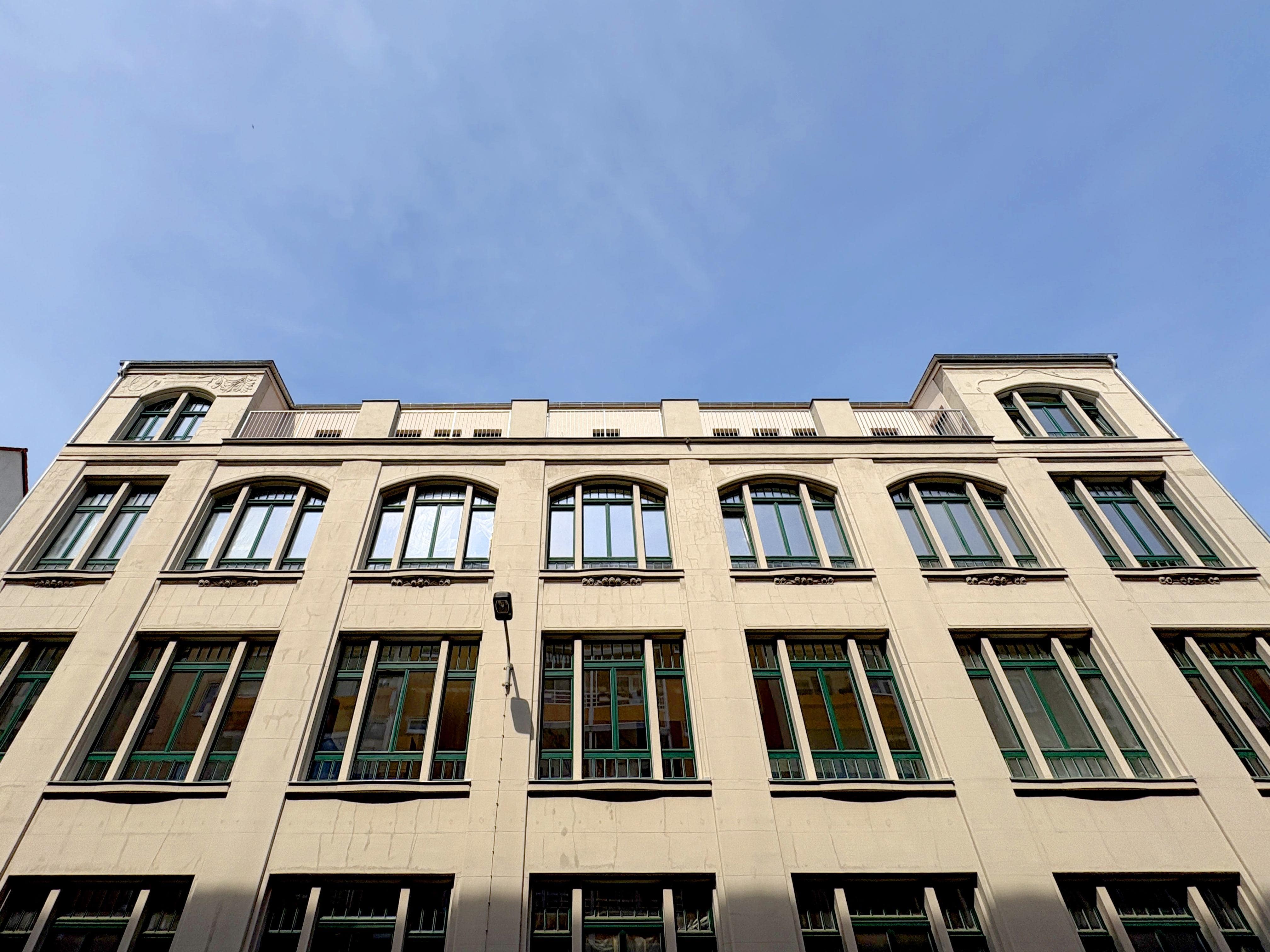 Property thumbnail 2