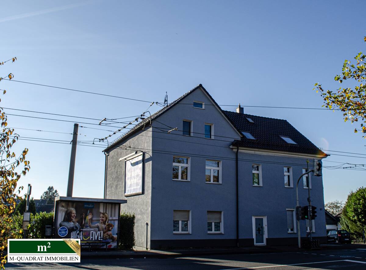 Kapitalanlage Nähe Haribo inkl Bauland in Gräfrath – Solingen – Bild 1 von 27