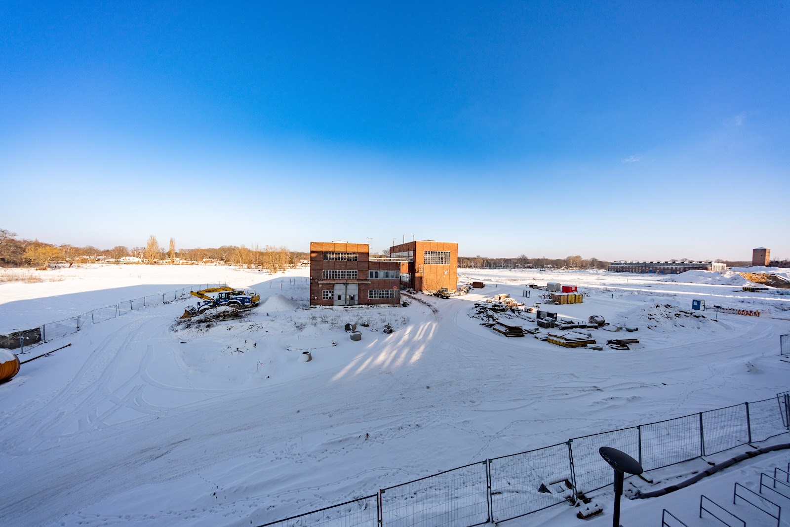 Property thumbnail 3