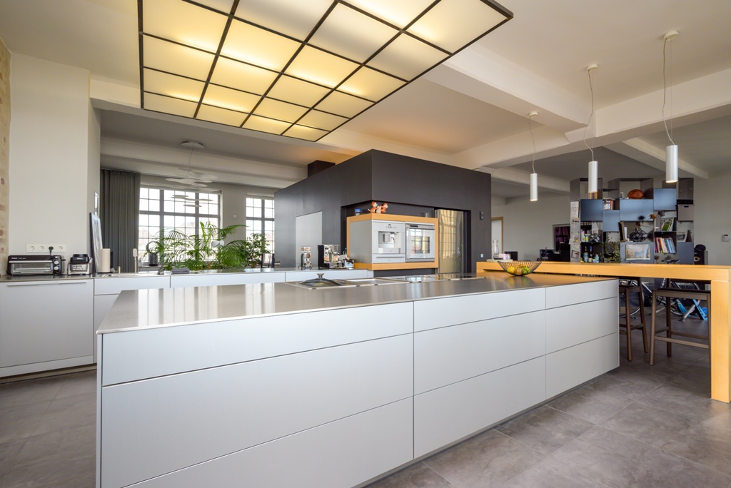 Property thumbnail 2