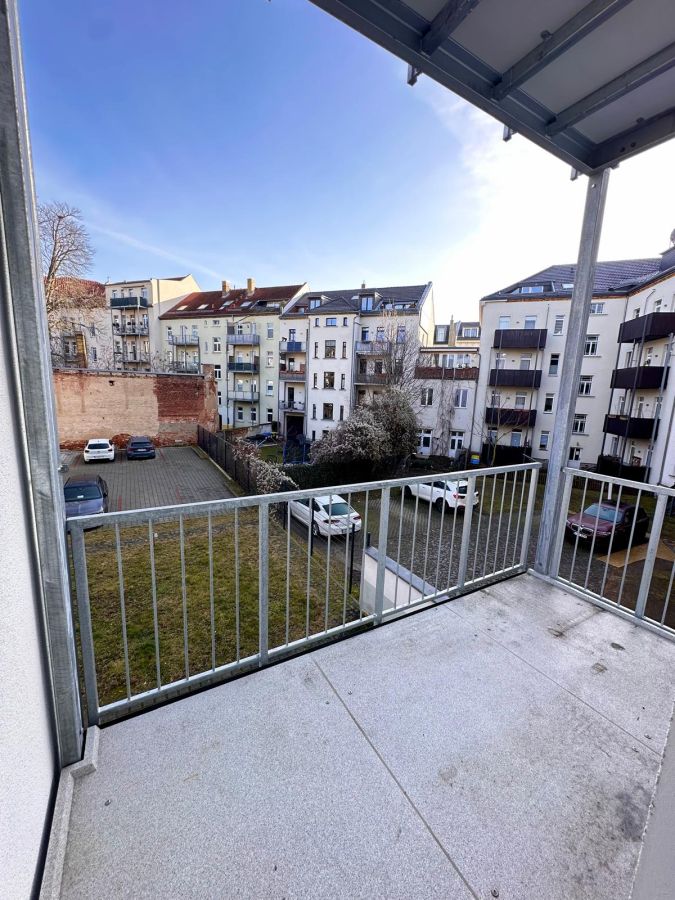 Property thumbnail 6