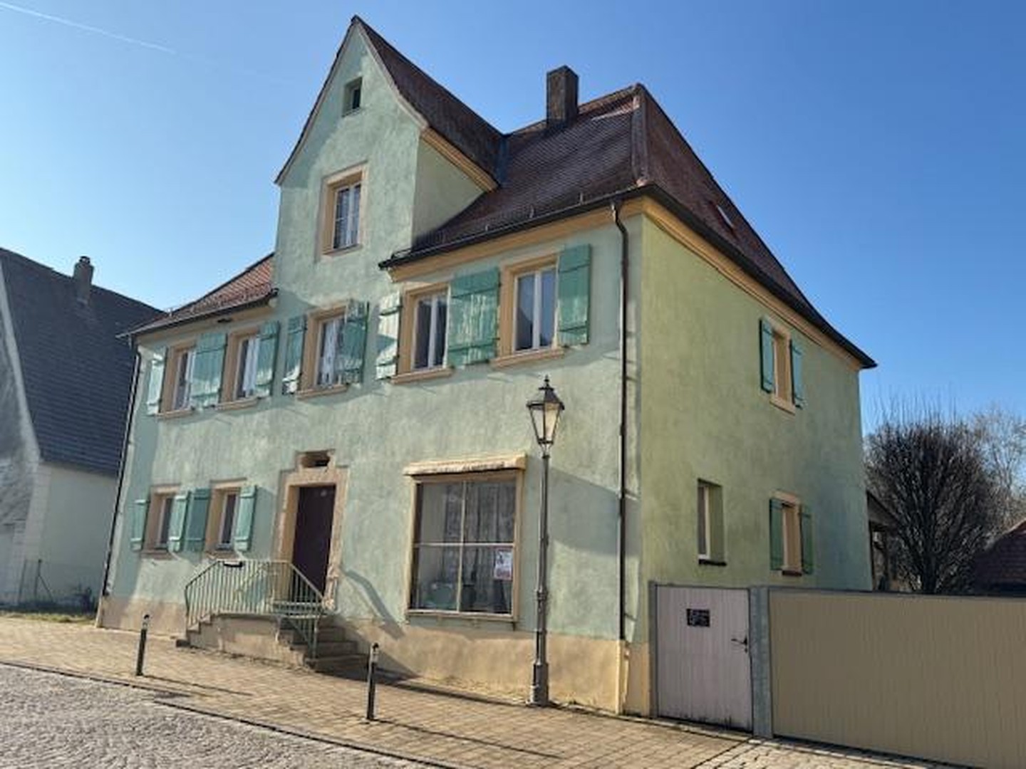 Freistehendes Einfamilienhaus *provisionsfrei* – Ellingen – Vorschaubild 4