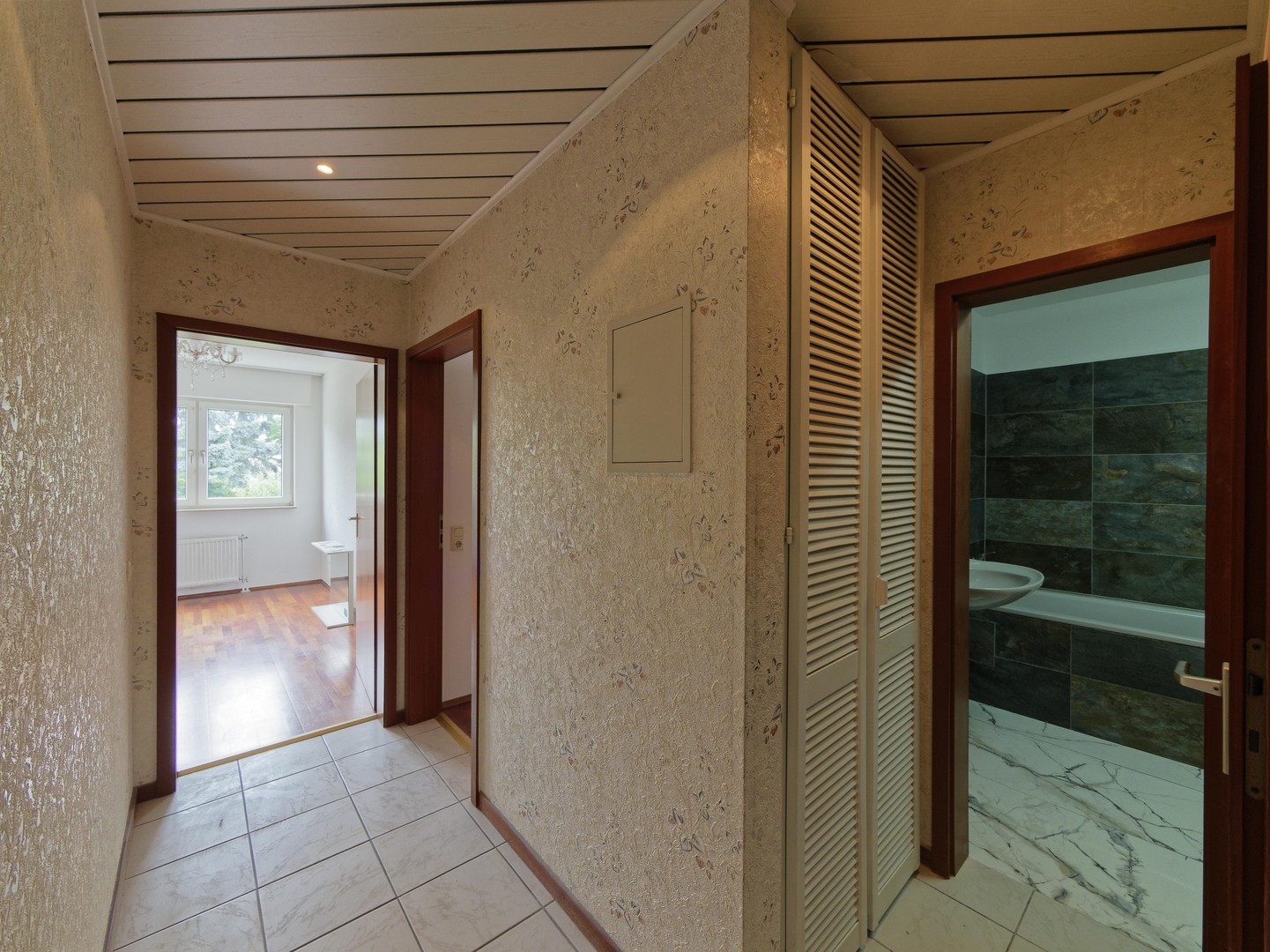 Property thumbnail 13