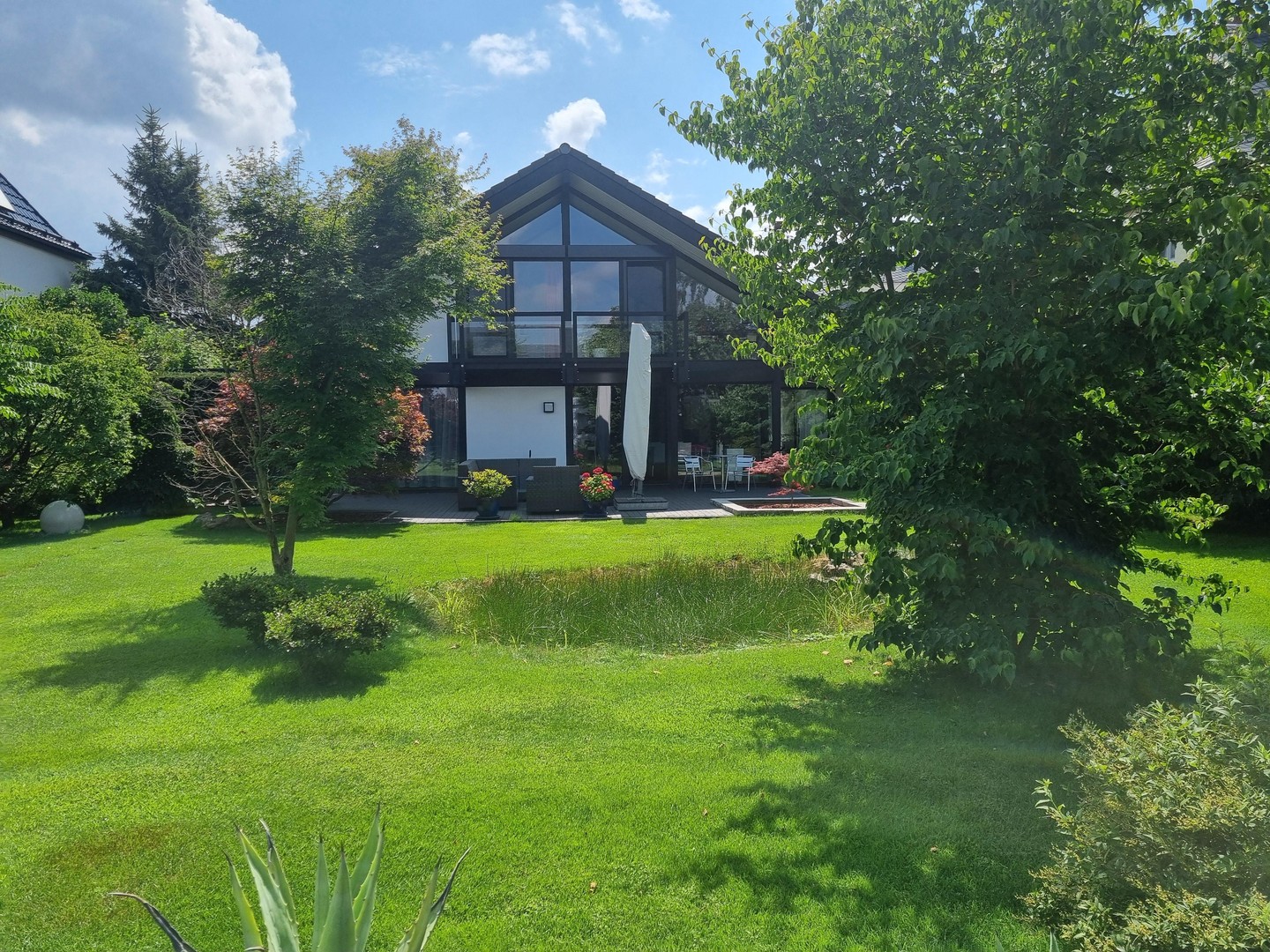 Exclusives Einfamilienhaus in ruhiger Stadtlage