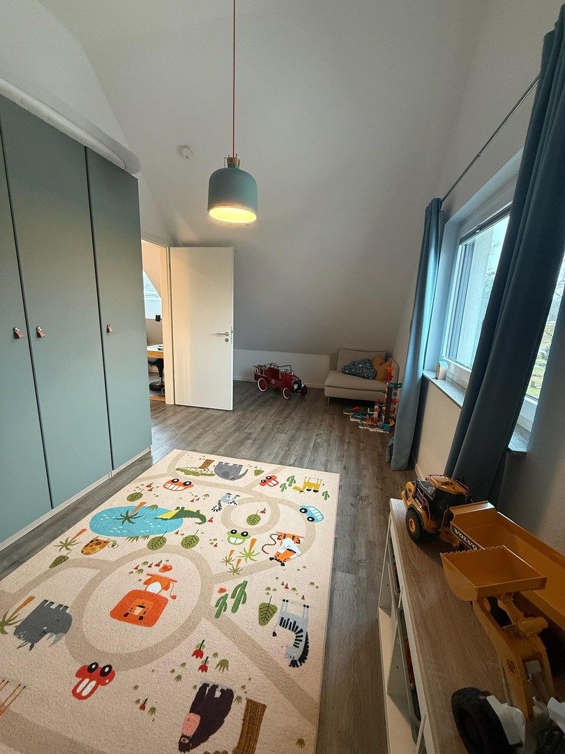 Moderne 4-Zimmer-Maisonettewohnung mit Südbalkon – Stuttgart – Vorschaubild 13