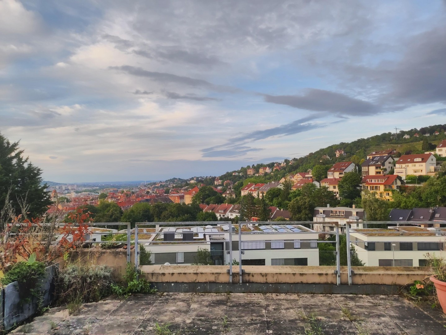 3-Zimmer Maisonette Wohnung in Stuttgart Süd mit grosser Terrasse, Aussicht und Garage – Stuttgart – Vorschaubild 6