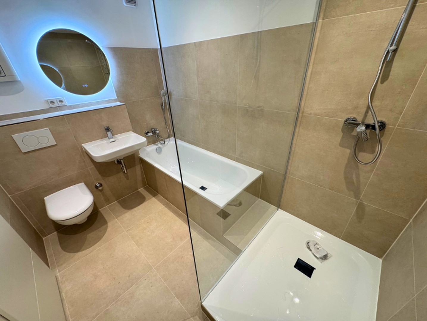 Property thumbnail 14