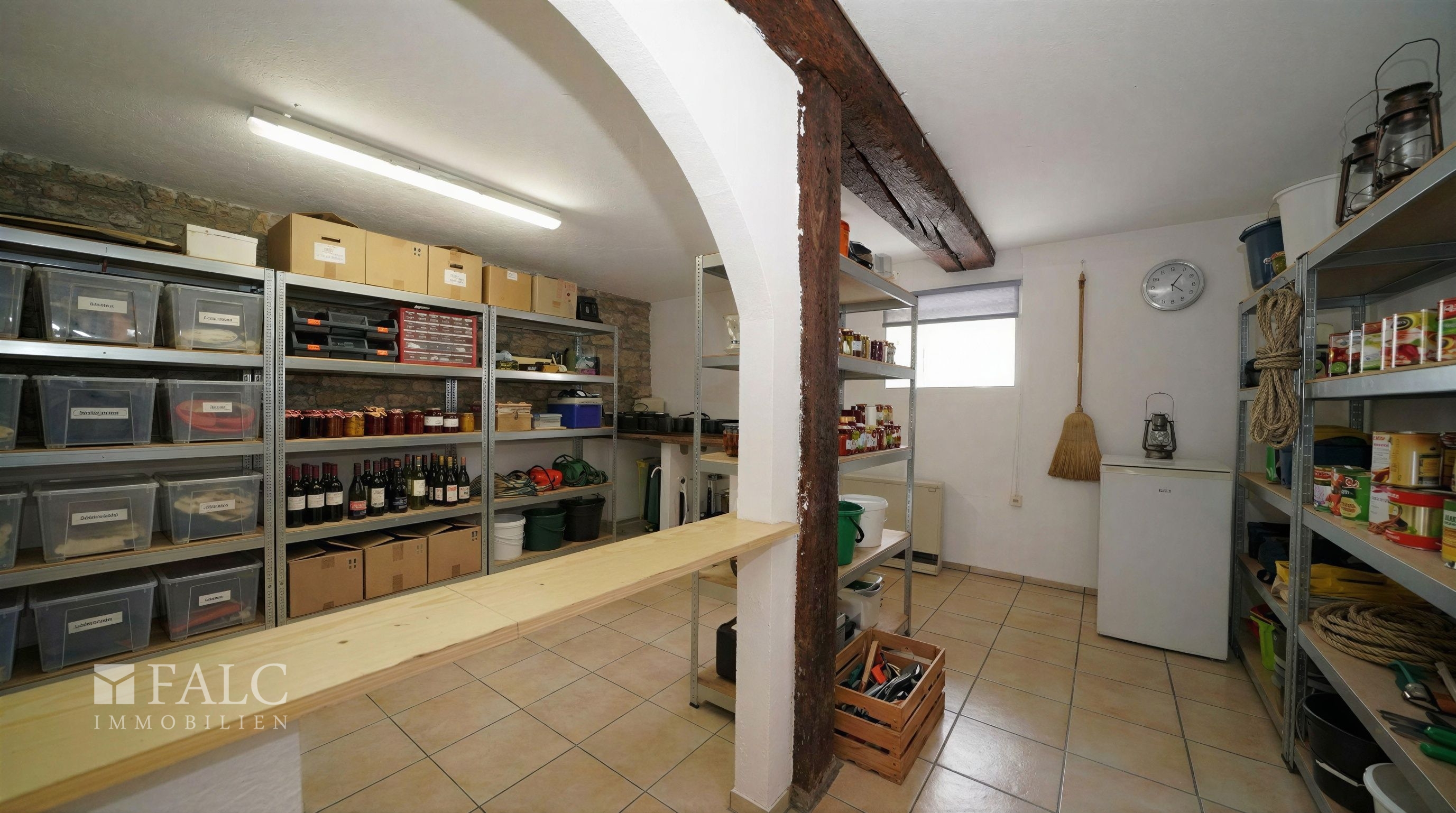 Platzwunder in Ravenstein! 3-Familienhaus inkl. großzügiger Scheune - FALC Immobilien Heilbronn – Ravenstein – Vorschaubild 7