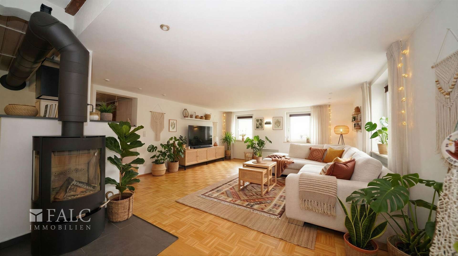 Platzwunder in Ravenstein! 3-Familienhaus inkl. großzügiger Scheune - FALC Immobilien Heilbronn – Ravenstein – Vorschaubild 10