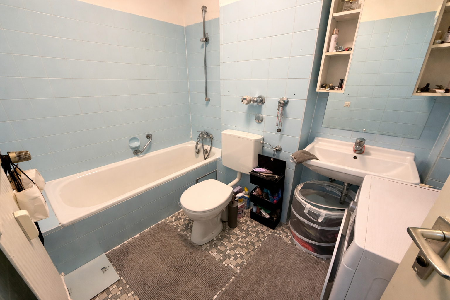 bg