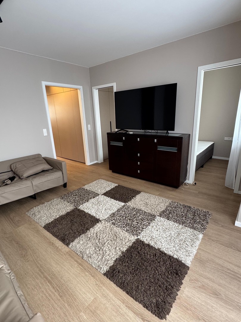 Property thumbnail 10