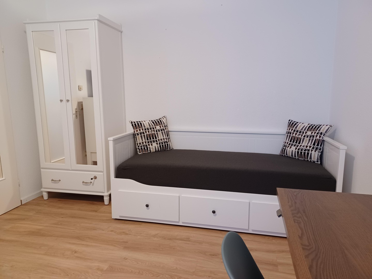 Property thumbnail 6