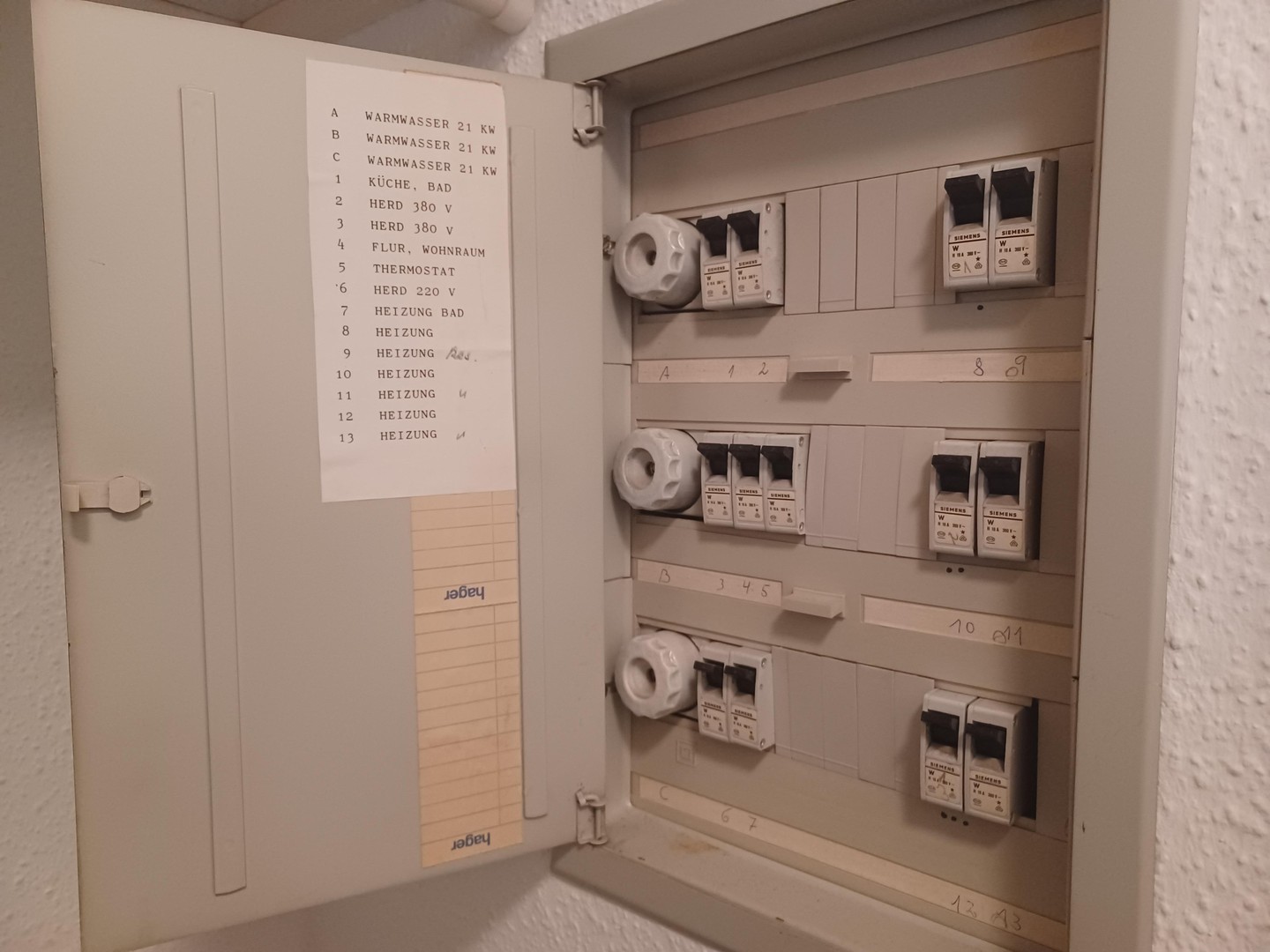 Property thumbnail 28