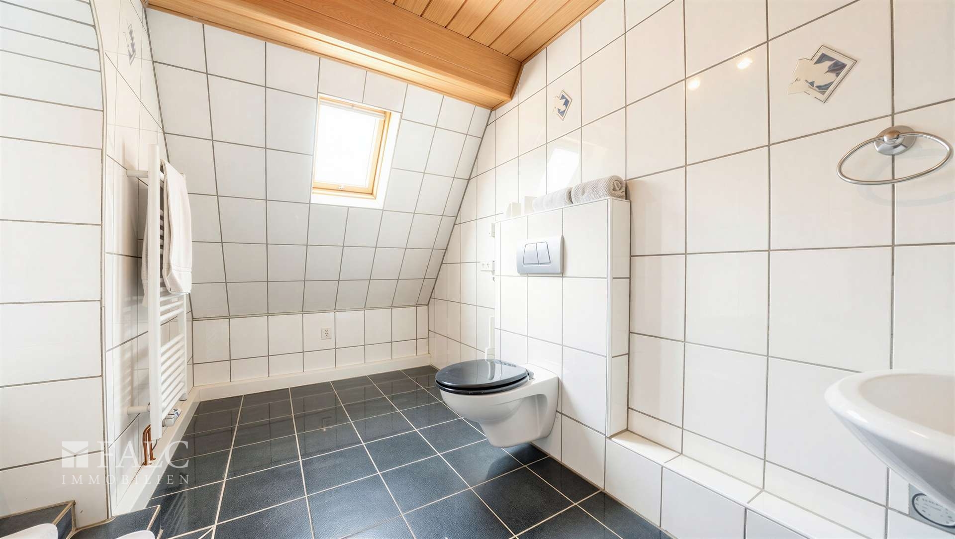 Charmantes EFH auf mehreren Ebenen inkl. Garage und historischem Gewölbekeller - FALC Immobilien HN – Möckmühl – Vorschaubild 11
