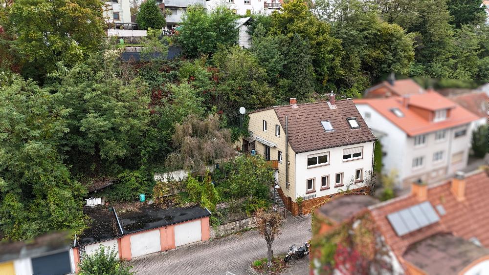+++In sonniger, ruhiger Lage: Geräumiges 2-3 Familienhaus mit Balkon, überdachtem Freisitz, Garten und 2 Garagen in ruhiger Seitenstraße+++ – Waldfischbach – Vorschaubild 34