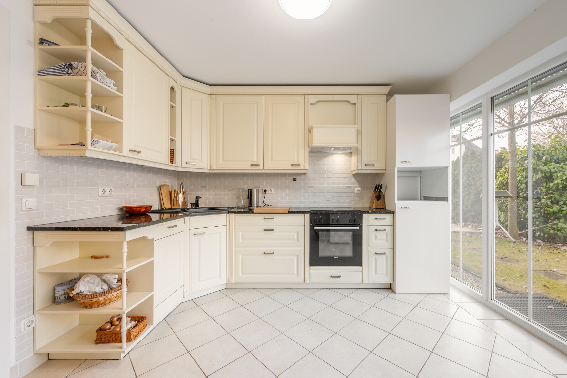 Property thumbnail 7