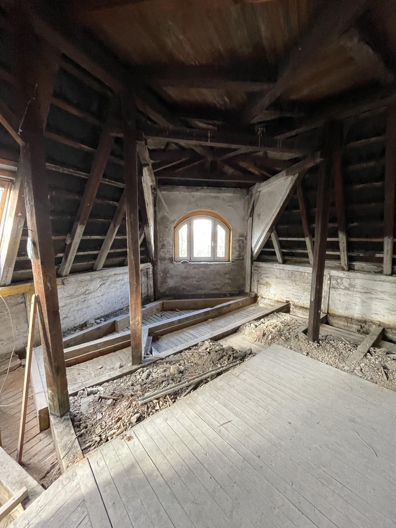 Property thumbnail 5