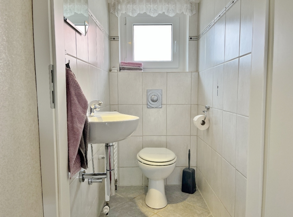 Arsten! – Gepflegtes Einfamilienhaus mit Garten und Garage! – Bremen – Vorschaubild 6