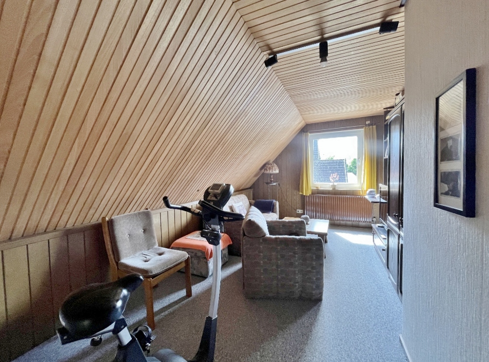 Arsten! – Gepflegtes Einfamilienhaus mit Garten und Garage! – Bremen – Vorschaubild 16