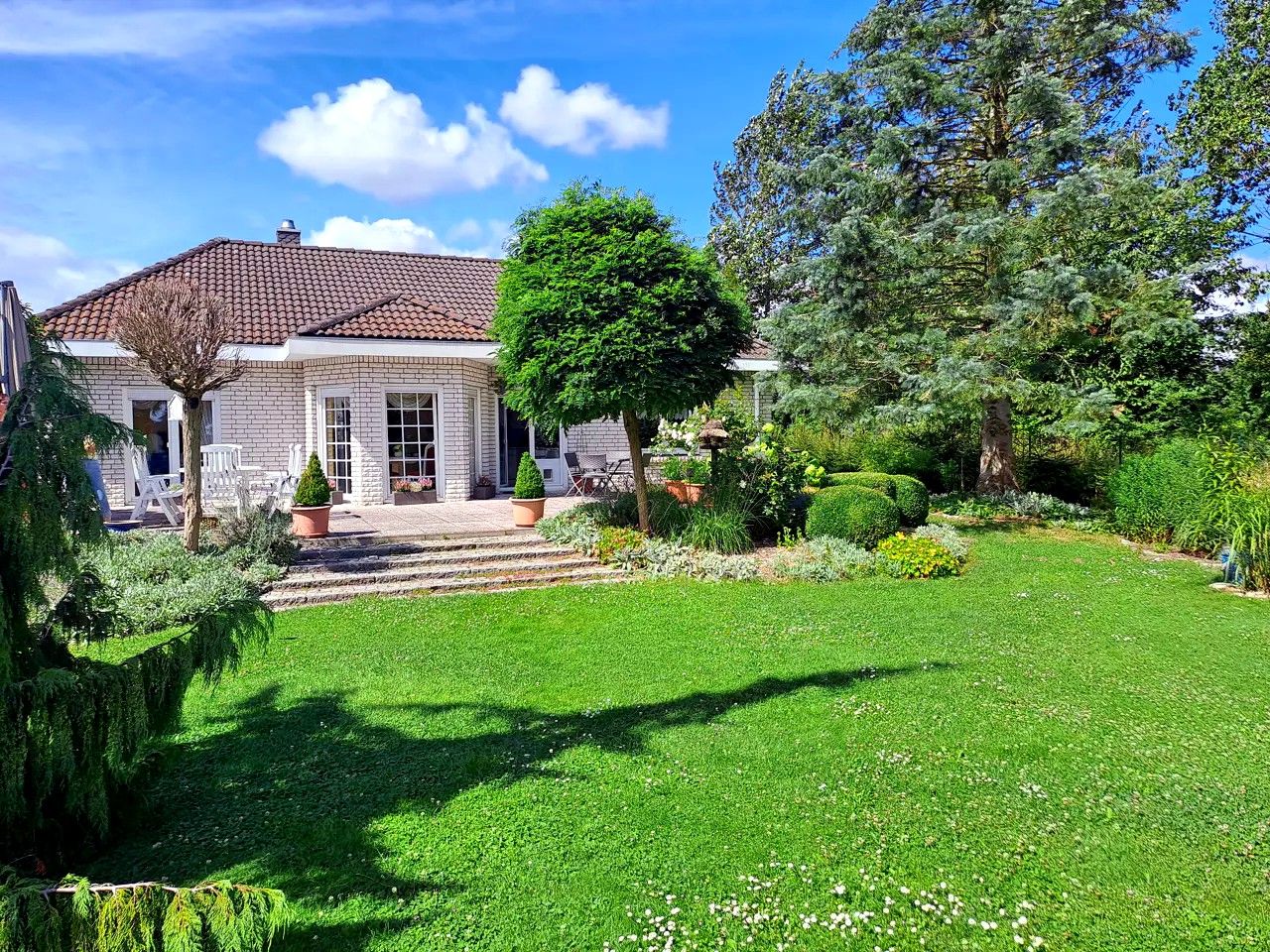 Immobilie in Dümmer - Hochwertiges Einfamilienhaus im Umfeld der Landeshauptstadt Schwerin - Bild 0