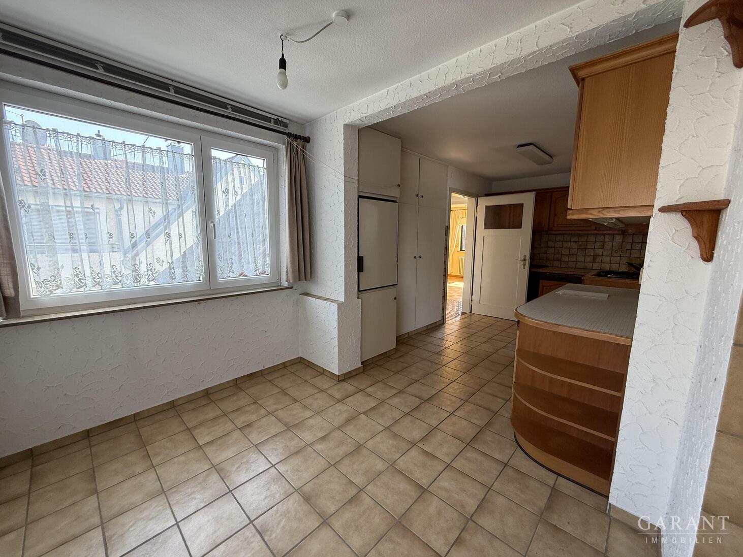 Viel Platz, viele Möglichkeiten: Zweifamilienhaus in begehrter Lage von Scharnhausen! – Ostfildern – Vorschaubild 12