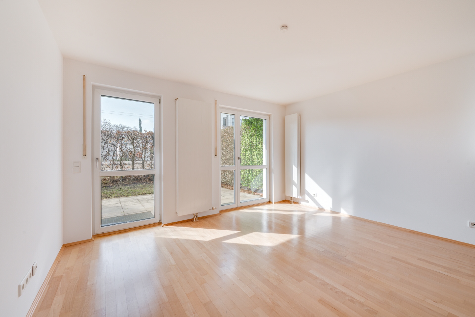 AIGNER - Charmante Erdgeschosswohnung mit Gartenanteil – München – Bild 1 von 8