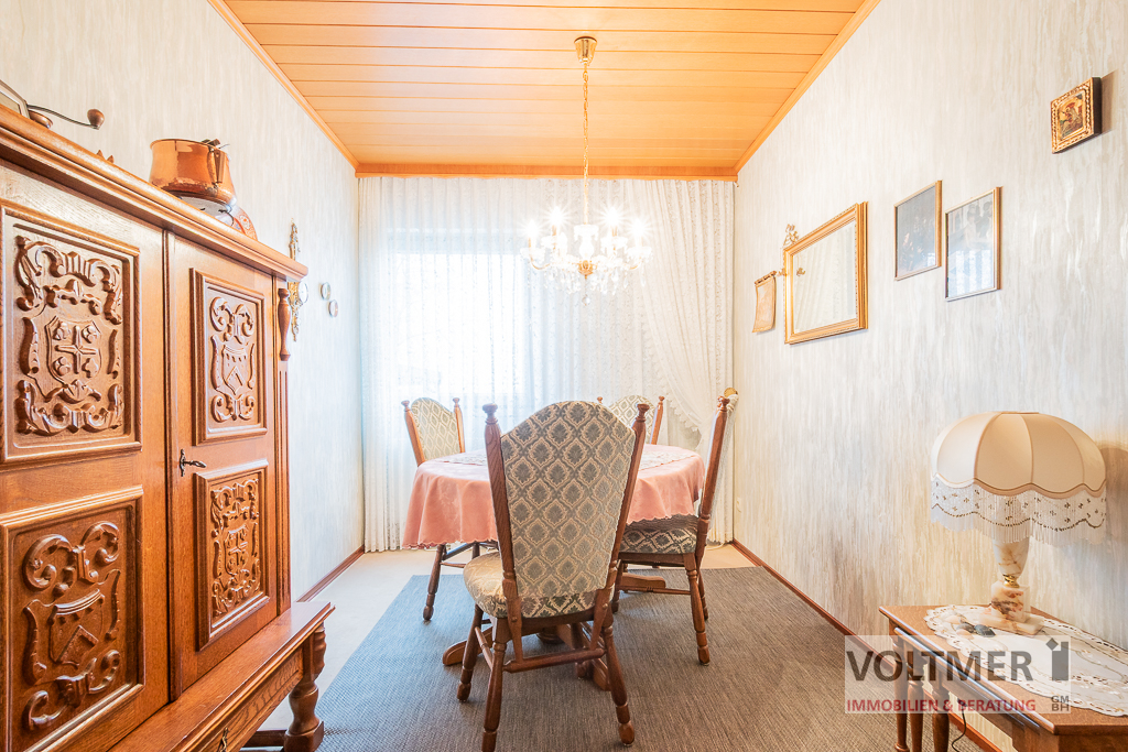 BELIEBT - Bungalow in Klinkeroptik mit Garage, Garten und Terrasse in Heiligenwald! – Schiffweiler / Heiligenwald – Vorschaubild 2