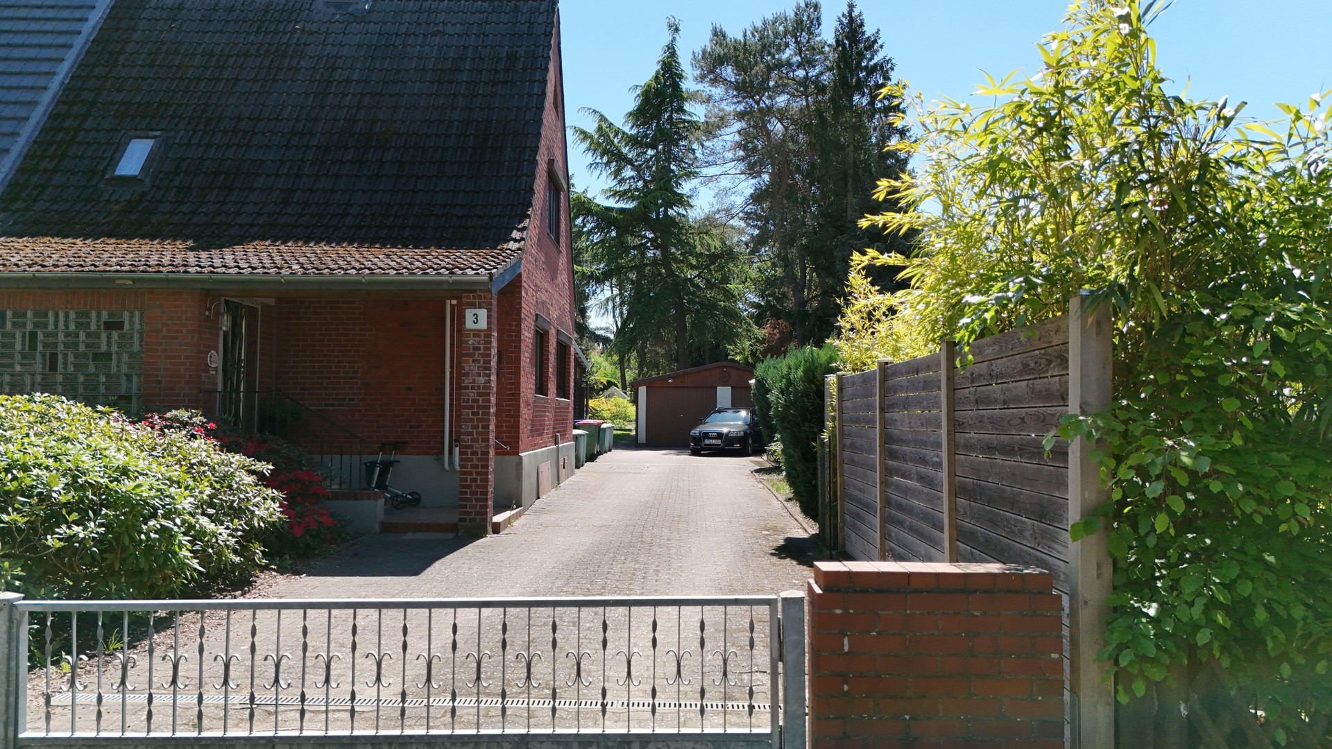 Doppelhaushälfte mit schönem und großem Garten in ruhiger Lage – Hamburg-Fischbek – Bild 1 von 6