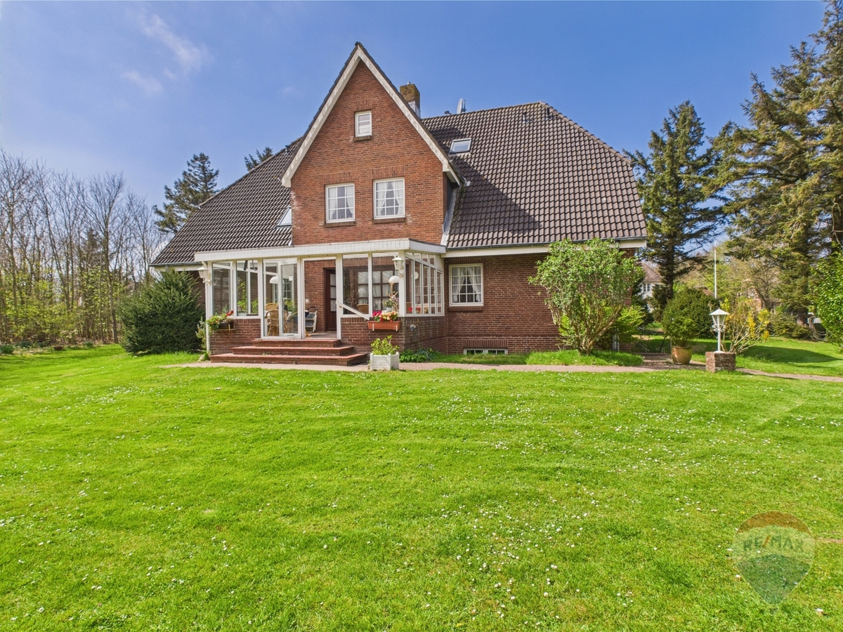 Immobilie in Utersum - Attraktives Anlageobjekt auf Föhr – 6 genehmigte Ferienwohnungen auf 9.640 m² Grundstück - Bild 0