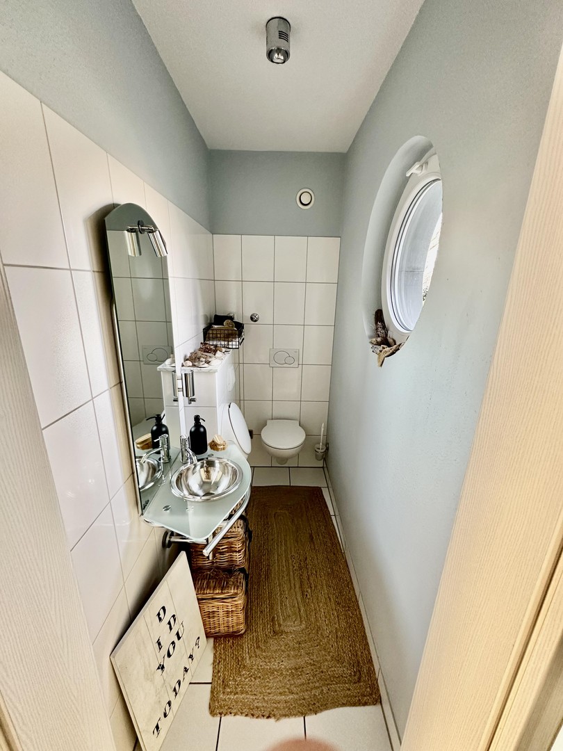 Großzügiges Architektenhaus (317m2) mit Schwimmteich, Feldrandlage u. Wellnessbereich – Oberndorf – Vorschaubild 10