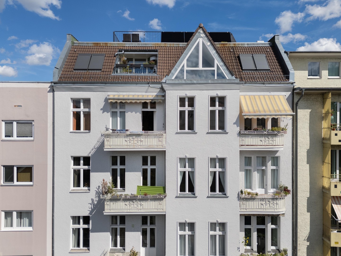 Property thumbnail 2