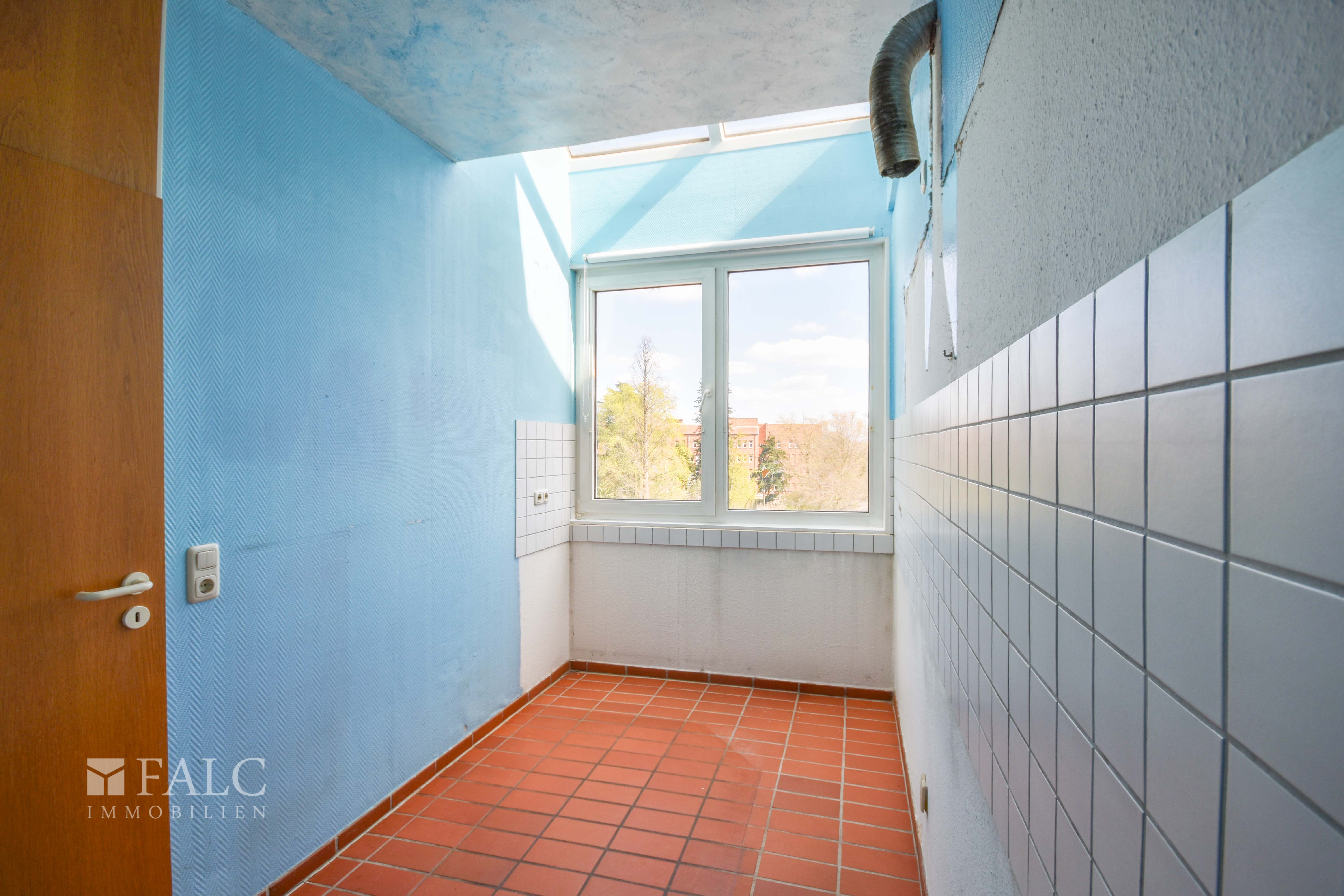 Stilvolle Maisonette mit Balkon, TG-Stellplatz & Aufzug – Viersen – Vorschaubild 8