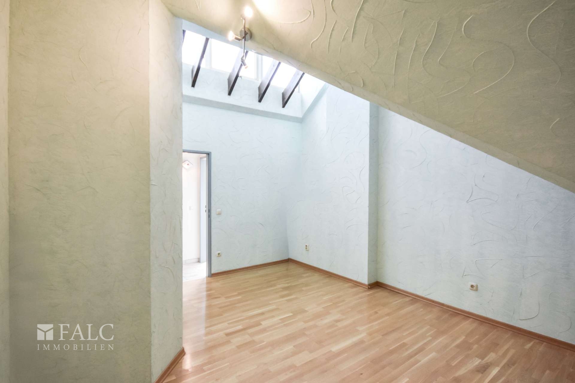 Stilvolle Maisonette mit Balkon, TG-Stellplatz & Aufzug – Viersen – Vorschaubild 16